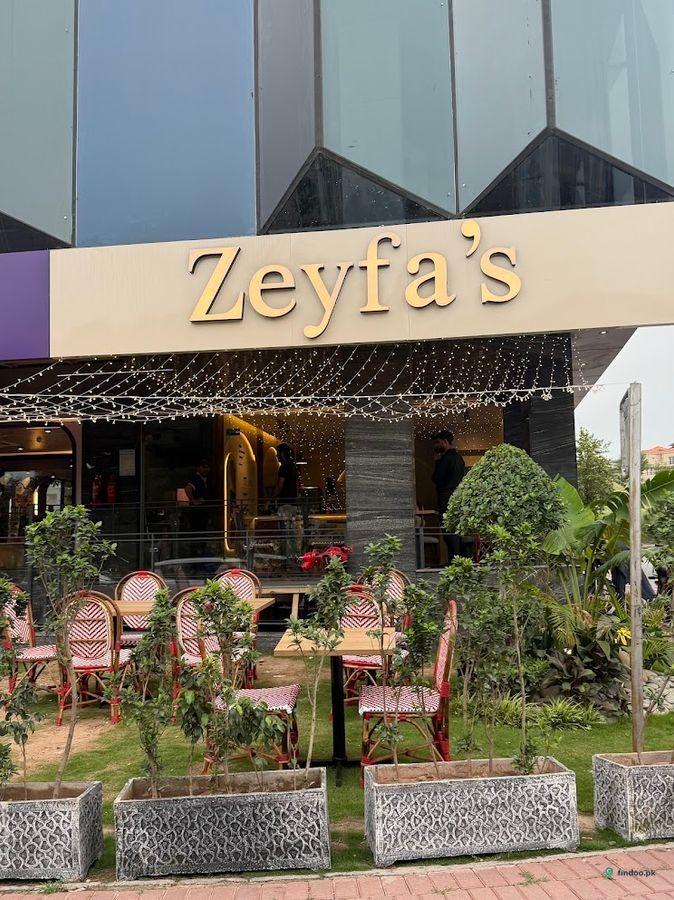 Zeyfa’s Café & Bistro