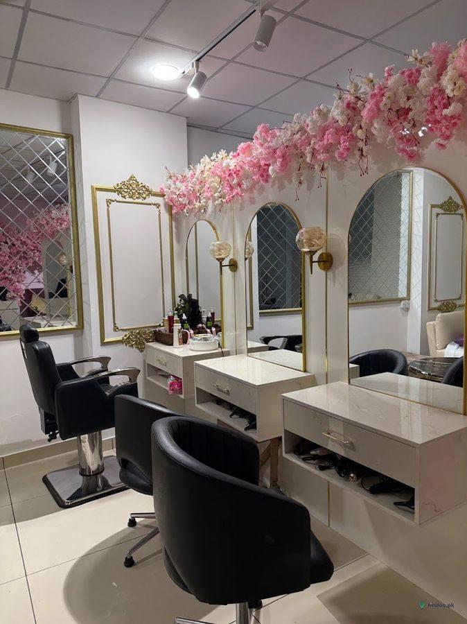 Beenish Rashid Salon & Studio