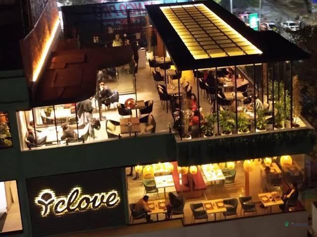 Clove Cafe (Rooftop)